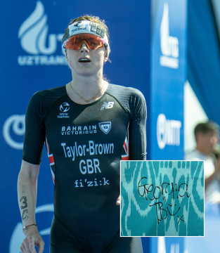 T-shirt signed by Georgia Taylor-Brown World Triathlon Championship Series Samarkand 2026